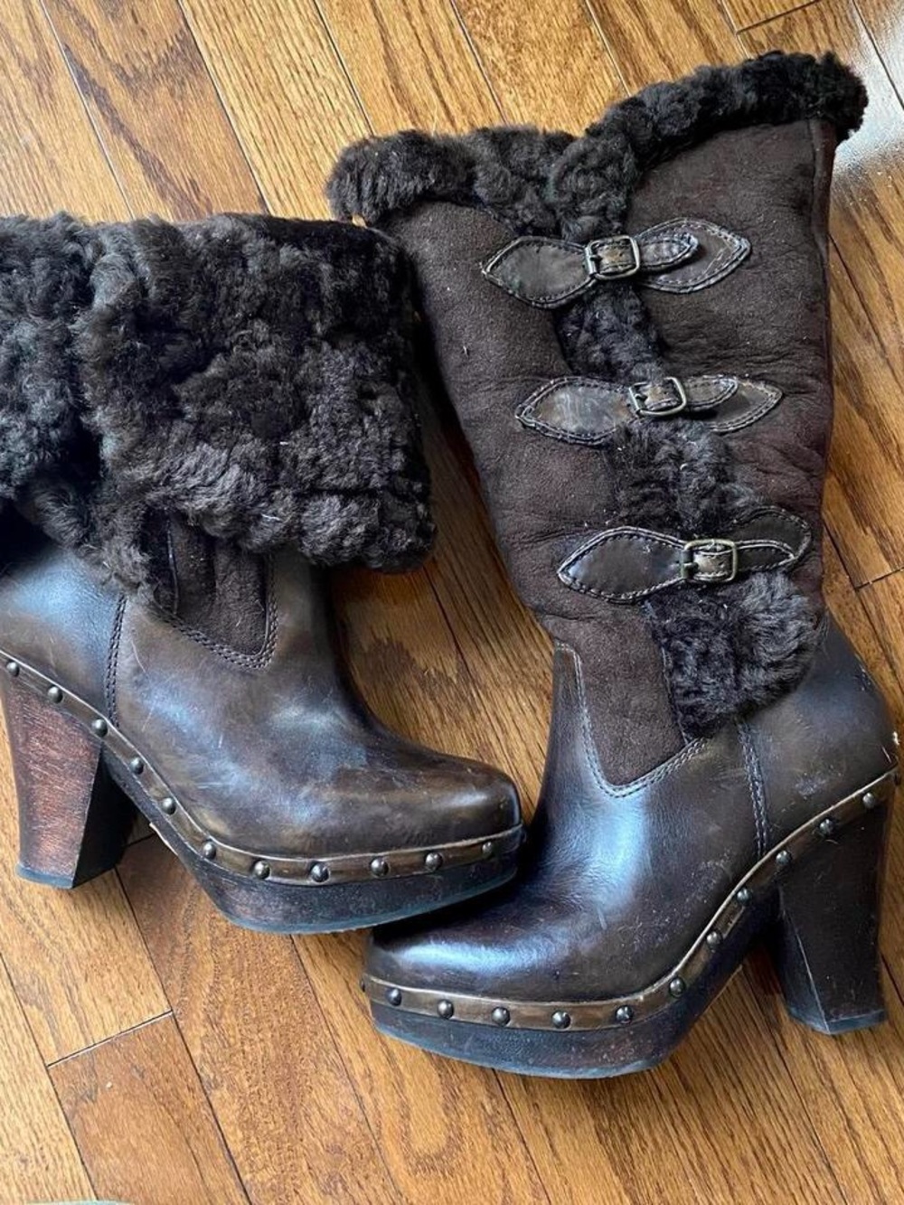 frye shearling boots - Picture 4 of 5